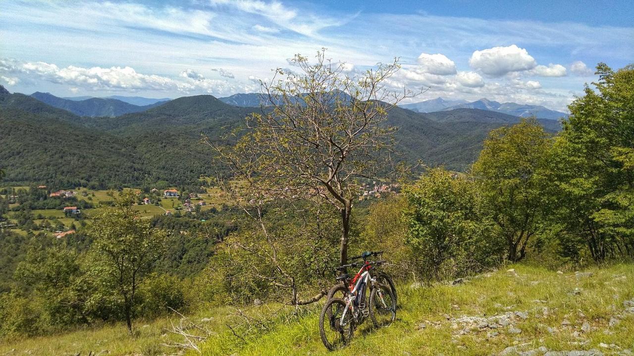 Kalimera Bardineto Bagian luar foto